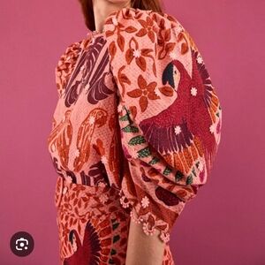 Canadian Brand! Lemonwood Xs, Iris Puff Sleeve Top in Pink Combo. Generous Xs